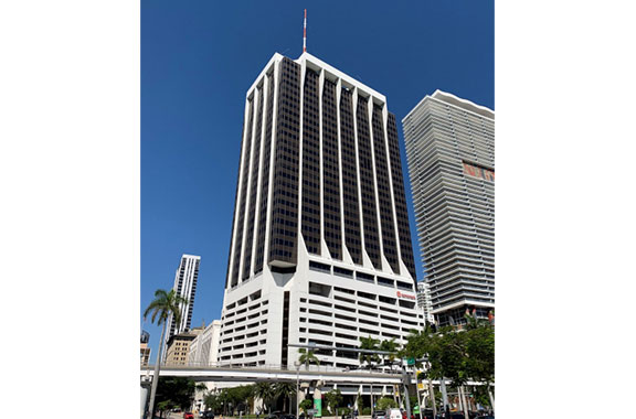 One Biscayne Tower